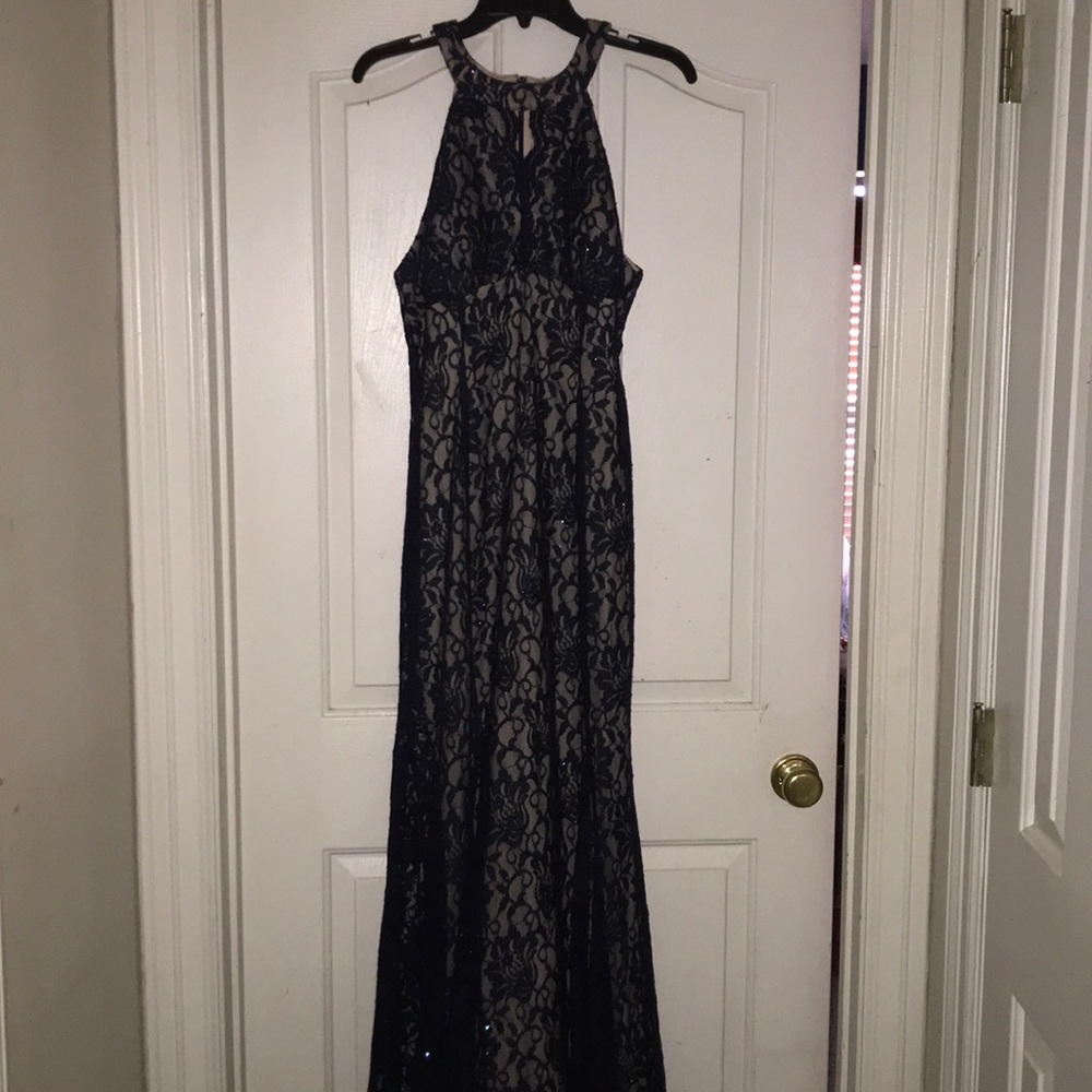 Navy blue mermaid style prom dress